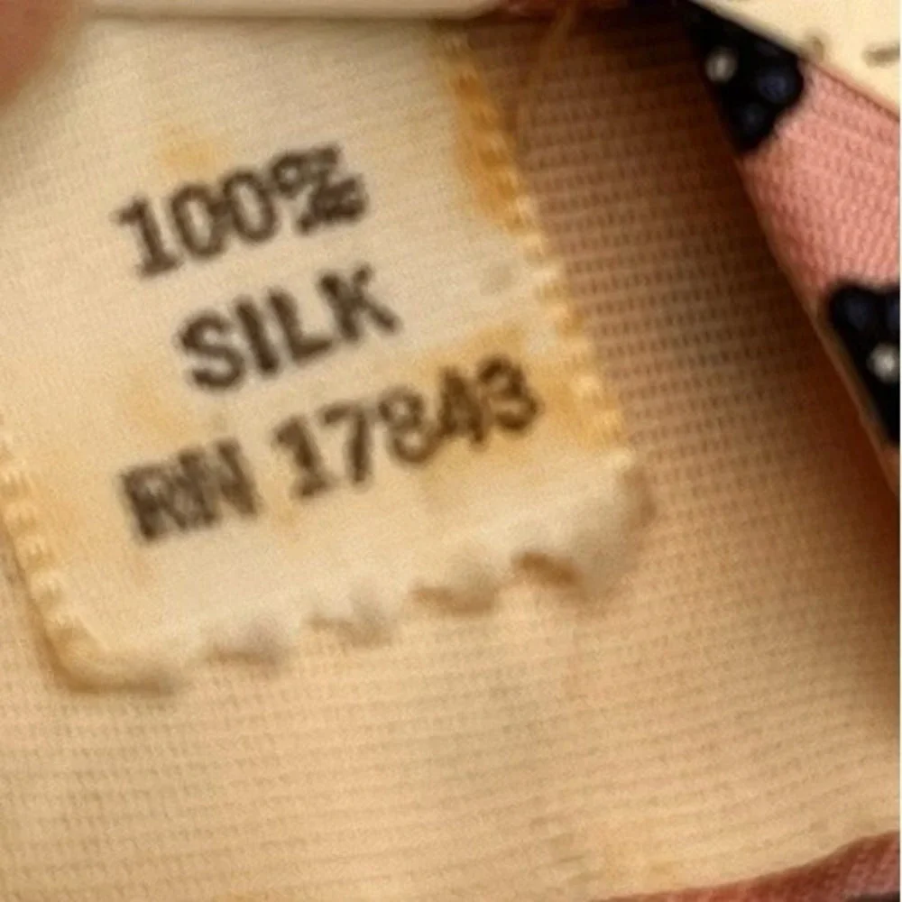 Vintage 100% Silk Pink Floral Men's Neck Tie Robert Stewart 2.75